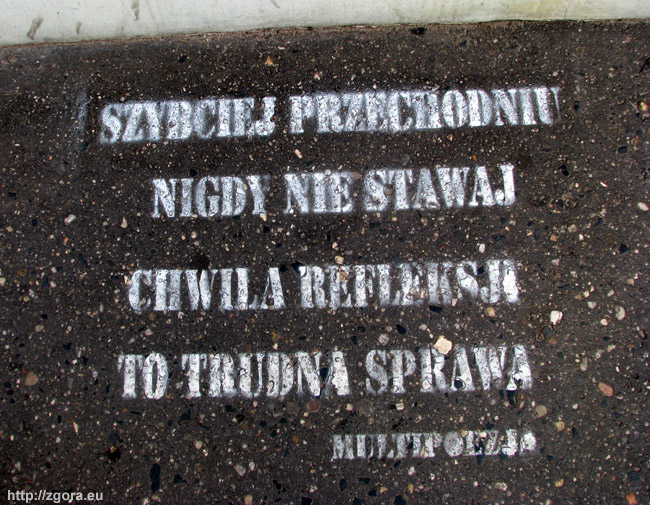 Wiersz z projektu Multipoezja na zielonogórskim deptaku